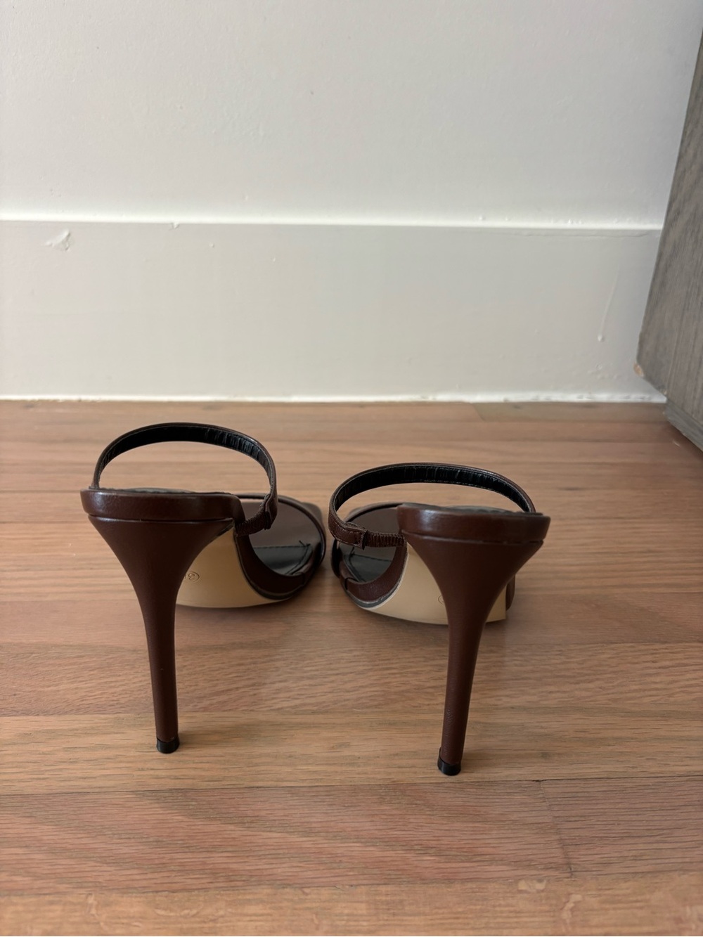 Brand new Brown Strappy High Heel - Picture 3 of 4